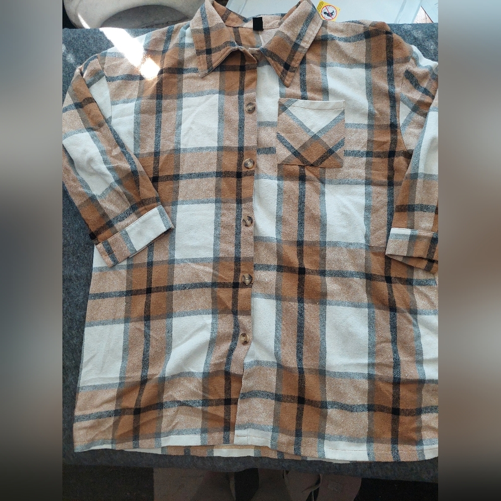SHEIN Tan and Black Plaid Casual Shirt / shacket 3XL